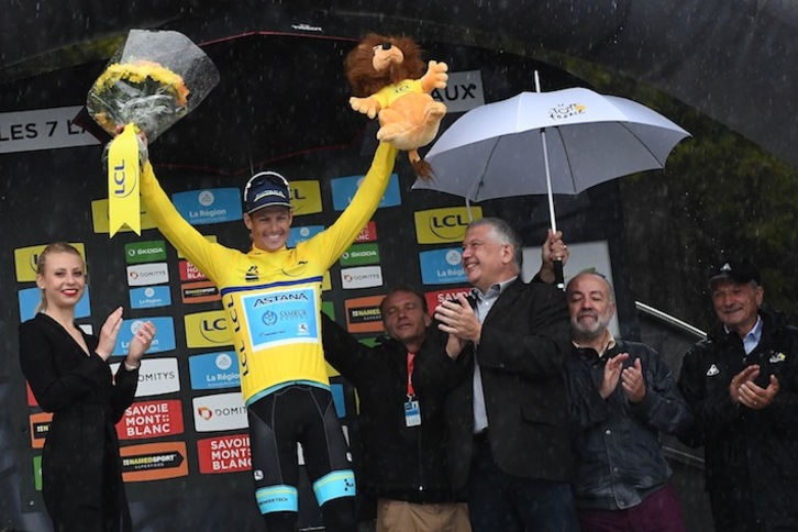 Jakob Fuglsang ha logrado su segunda victoria en el Criterium de Dauphiné. (Anne-Christine POUJOULAT/AFP)