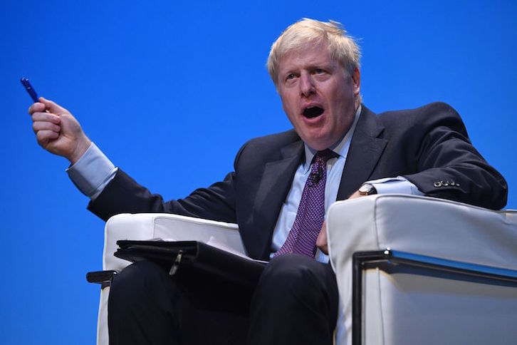 El exalcalde de Londres Boris Johnson, en un debate del partido, ayer en Birmingham.(Oli SCARFF/AFP