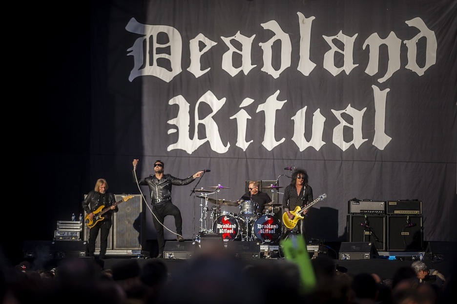 Eszenatokia beltzez tindatu zuen Deadland Ritualsek. (Jaizki FONTANEDA | FOKU)