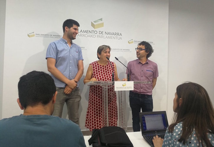 Marisa de Simón ha comparecido tras reunirse con Unai Hualde. (@MartxeloDiaz)