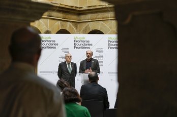 Presentación de la Bienal de Arquitectura Mugak. (@MUGAKbienal)