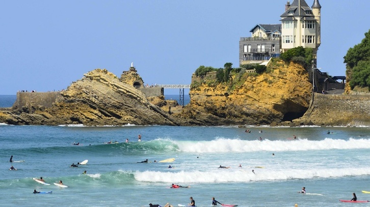 Biarritz ha acogido en dos ocasiones el mundial de longboard.