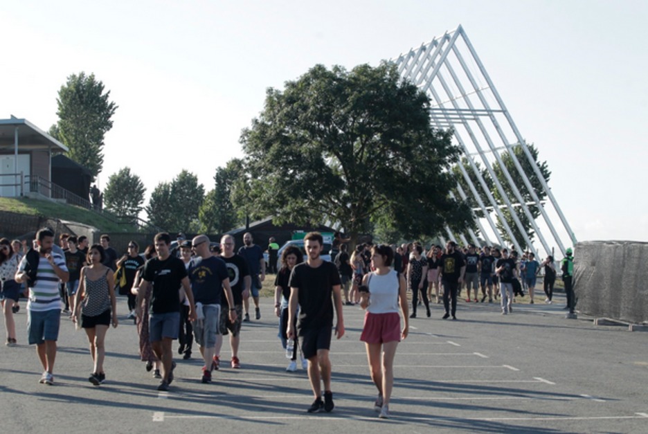 Arratsaldeko giroa Kobetan. (Aritz LOIOLA / FOKU) Arratsaldeko giroa Kobetan. (Aritz LOIOLA / FOKU)