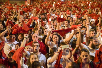 Los pamploneses despiden los sanfermines de 2019 y esperan ya a los de 2020. (Idoia ZABALETA/FOKU)