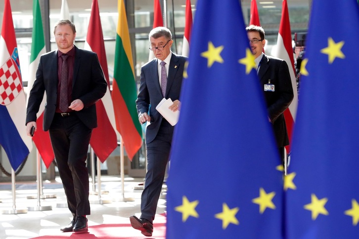 Llegada de mandatarios al Consejo de la UE celebrado en Bruselas el pasado 2 de julio. (Olivier HOSLET | AFP)