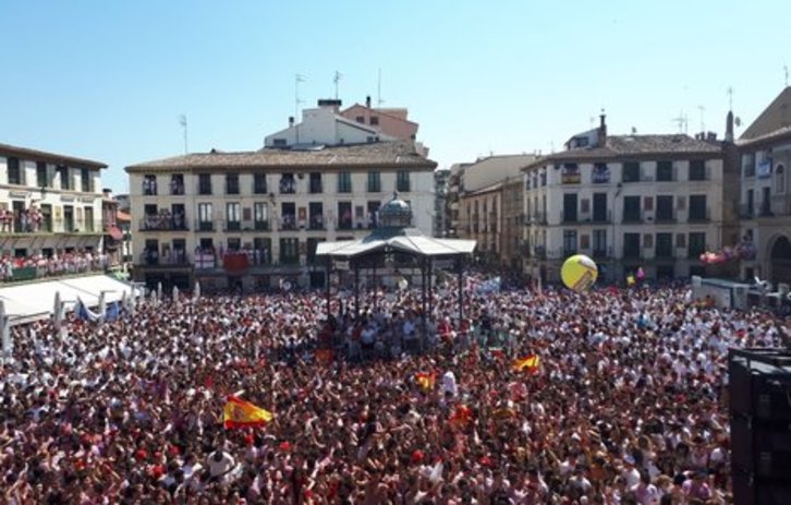 Txupinazo de las fiestas de Tutera de 2018 (@haritzpg)