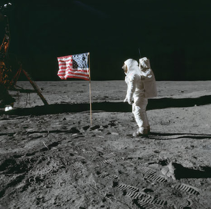 Louis Armstrong, sobre la superficie de la Luna. (NASA)