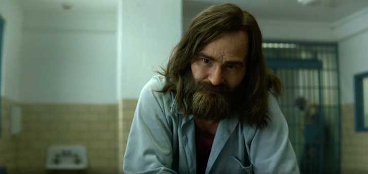 Al igual que en la última película de Tarantino, el actor Damon Herriman encarna en 'Mindhunter' a Charles Manson. (NETFLIX)