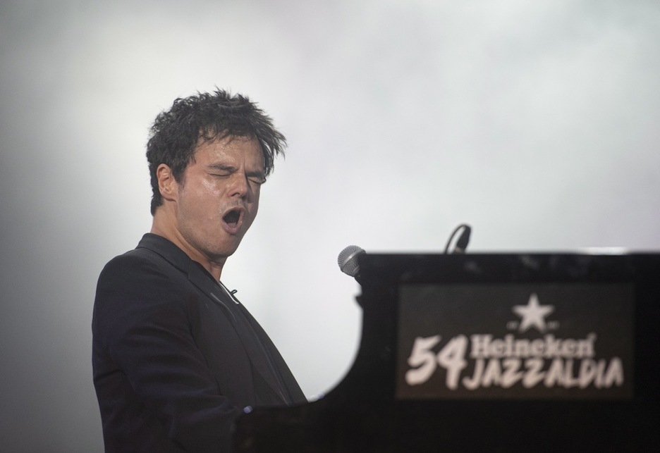 Donostiako Jazzaldia Joan Baez eta Jamie Cullumek ireki zuten.