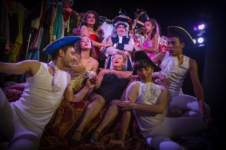 Miembros de Ortzai, en un espectáculo anterior. (Endika PORTILLO / FOKU)