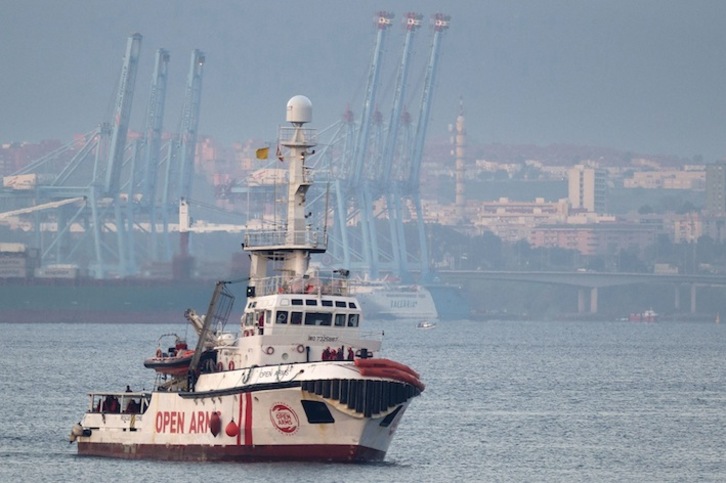 Imagen de archivo del barco de la ONG catalana Open Arms. (Jorge GUERRERO / AFP)