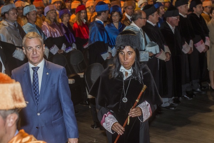 El lehendakari Urkullu y la rectora Balluerka, en la apertura del curso 2018-19. (Luis JAUREGIALTZO | FOKU)