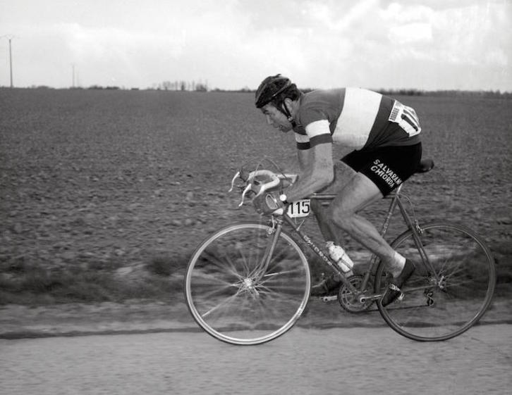 Felice Gimondi, en la París-Roubaix de 1969. (AFP)
