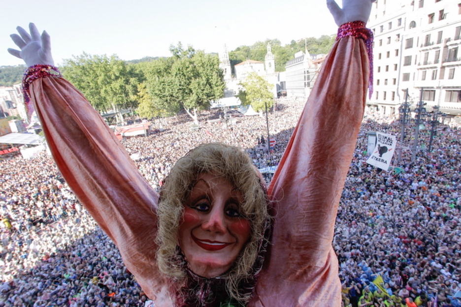 Con la llegada de Marijaia, Bilbo ha dado inicio a una Aste Nagusia sin exclusiones, para todas y todos. (Aritz LOIOLA/FOKU) Con la llegada de Marijaia, Bilbo ha dado inicio a una Aste Nagusia sin exclusiones, para todas y todos. (Aritz LOIOLA/FOKU)