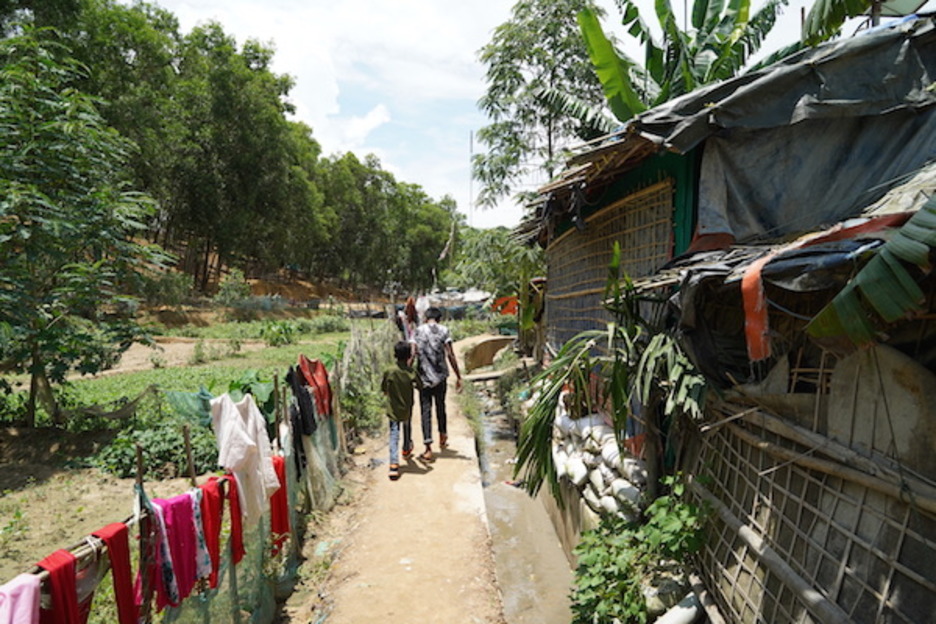 El megacampo de acogida de Kutupalong, en Bangladesh. (Dalila MAHDAWI)