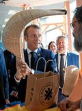 0825_mun_macron