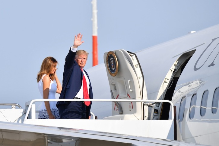 Trump toma el avión en Biarritz para volver a casa. (Nicholas KAMM | AFP)