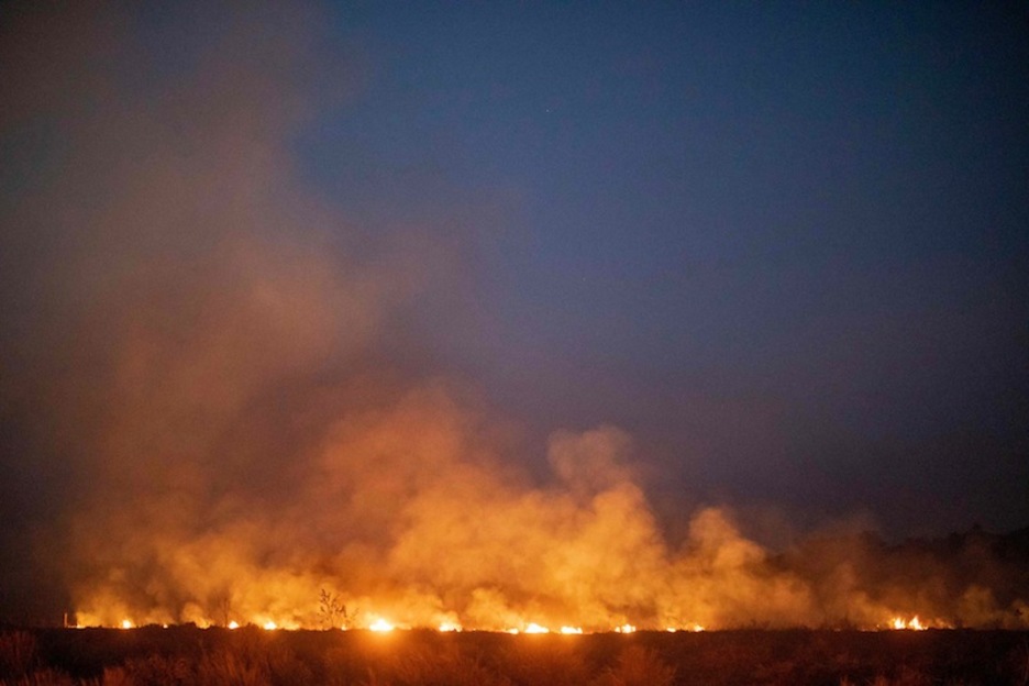 Nova Santa Helena (Mato Grosso, Brasil), en llamas. (Joao LAET | AFP)