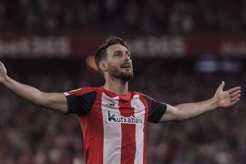 Aduriz tras marcar el gol de la victoria ante el Barcelona. (Aritz LOIOLA / FOKU)