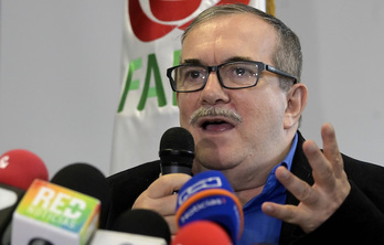 Rodrigo Londoño, líder del partido FARC. (Raúl ARBOLEDA/AFP)