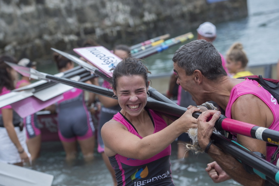 Alegría exultante por la clasificación de Koxtape. (Gorka RUBIO / FOKU)