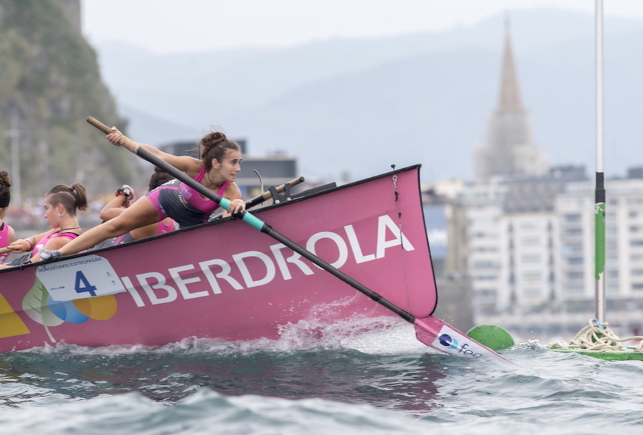 La proel de Koxtape, lista para tomar la ciaboga. (Juan Carlos RUIZ / FOKU)