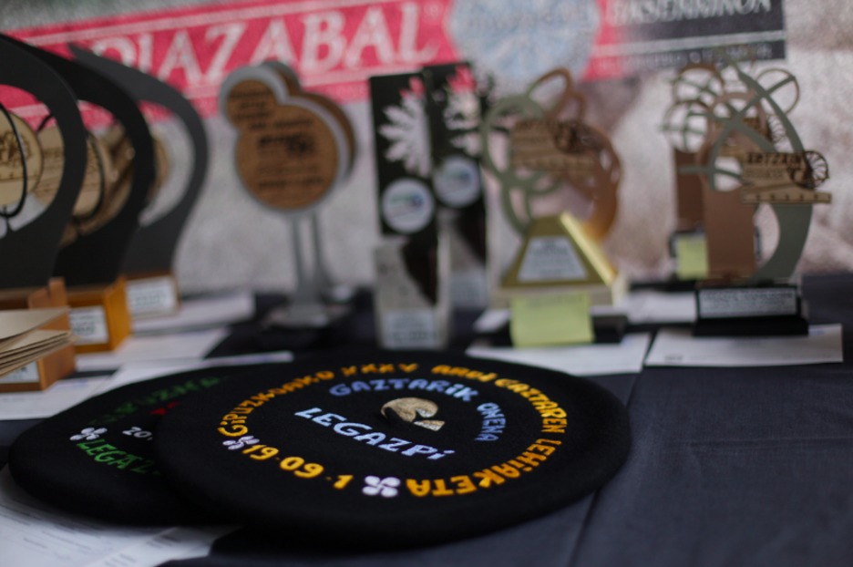 Gazta txapelketako garaikurrak. (Endika PORTILLO / FOKU) Gazta txapelketako garaikurrak. (Endika PORTILLO / FOKU)