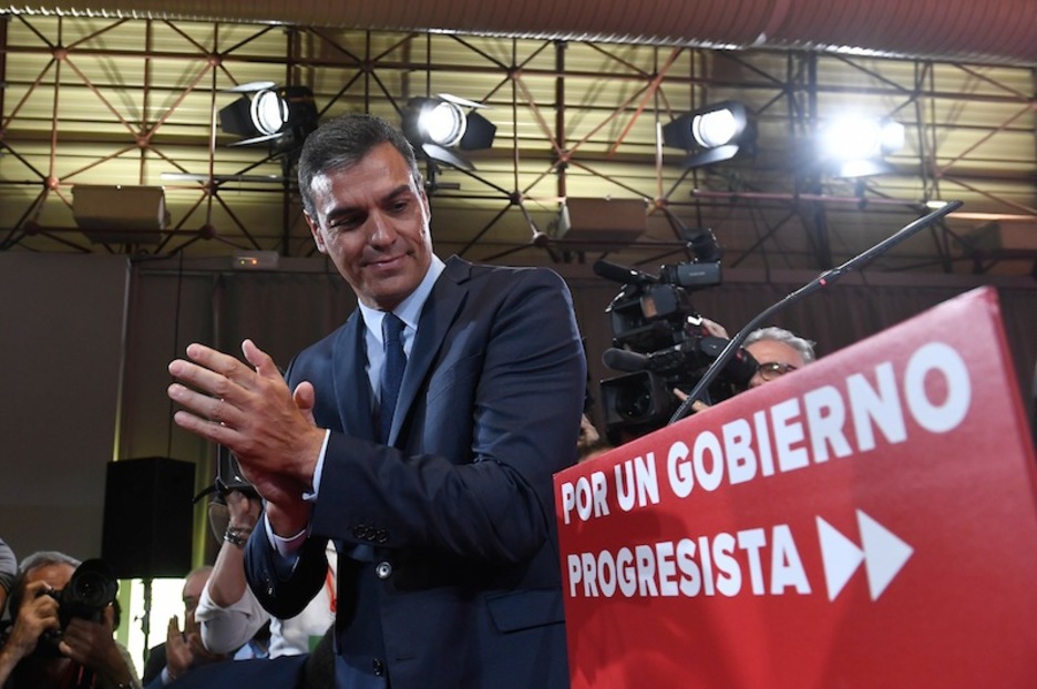 Pedro Sánchez, en la presentación de sus propuestas hoy en Madrid. (Pierre Philippe MARCOU | AFP)