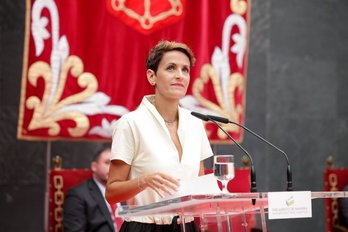 Imagen con la que se promociona María Chivite.