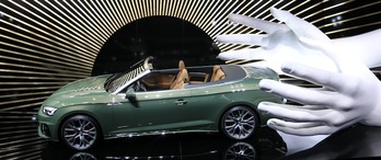 Uno de los nuevos modelos presentados por Audi en el Salón del Automóvil de Frankfurt. (Daniel ROLAND | AFP)