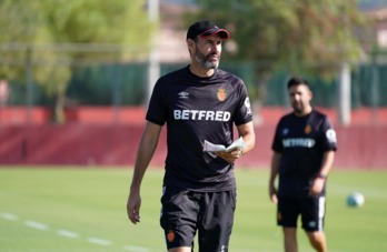 Vicente Moreno, entrenador del Mallorca. (@RCD_Mallorca)