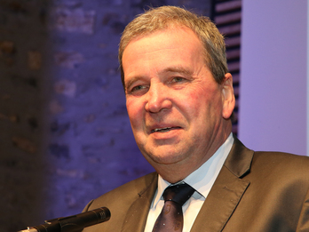 Après plus de trente ans à la tête de la mairie de Sumberraute, Barthélémy Aguerre brigue la mairie de Saint-Palais. © Bob EDME