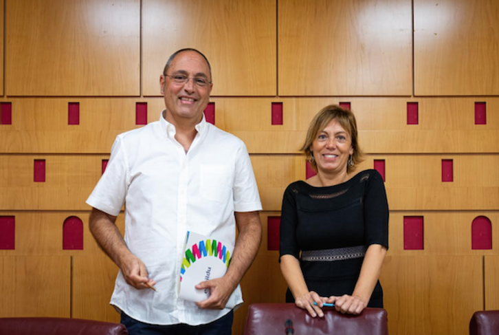 Felix González y Miren Larrion. (EH Bildu Gasteiz)