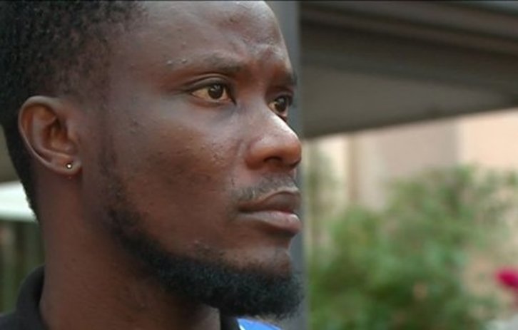 Jerry H., nigeriano amenazado de expusión. (Les Bascos).