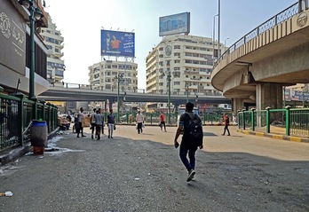 Las calles del centro de El Cairo están hoy inusualmente vacías. (Mohamesd EL-SHAHED I AFP)