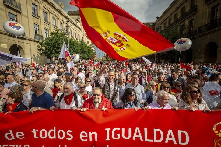 Manifestación de la derecha contra el euskara, en Iruñea en 2018. En la foto, el número 2 de Vox. (Jaizki FONTANEDA | FOKU)