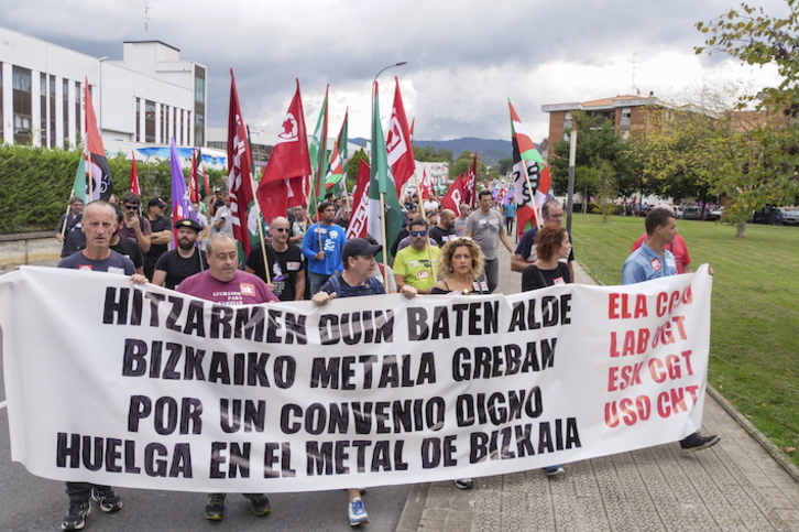 Los sindicatos del Metal se han manifestado hoy en Zornotza. (Monika DEL VALLE/FOKU)