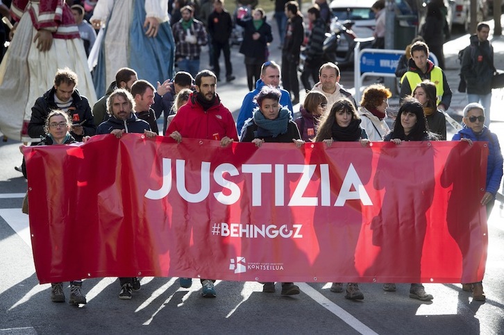 «Justizia», una de las demandas de la movilización de Kontseilua en Iruñea hace un año. (Iñigo URIZ | FOKU)