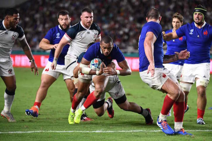 El ensayo de Fickou ha ahuyentado los fantasmas para el XV del gallo. (FRANCK FIFE / AFP) 