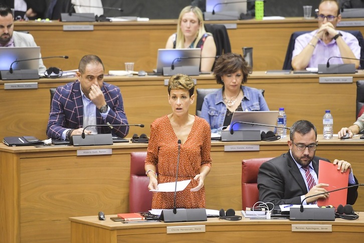 Maria Chivite, en un pleno parlamentario. (Idoia ZABALETA | FOKU)