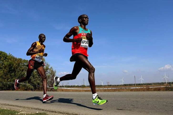 Kipchoge sigue con su objetivo de bajar de las dos horas (IAAF)