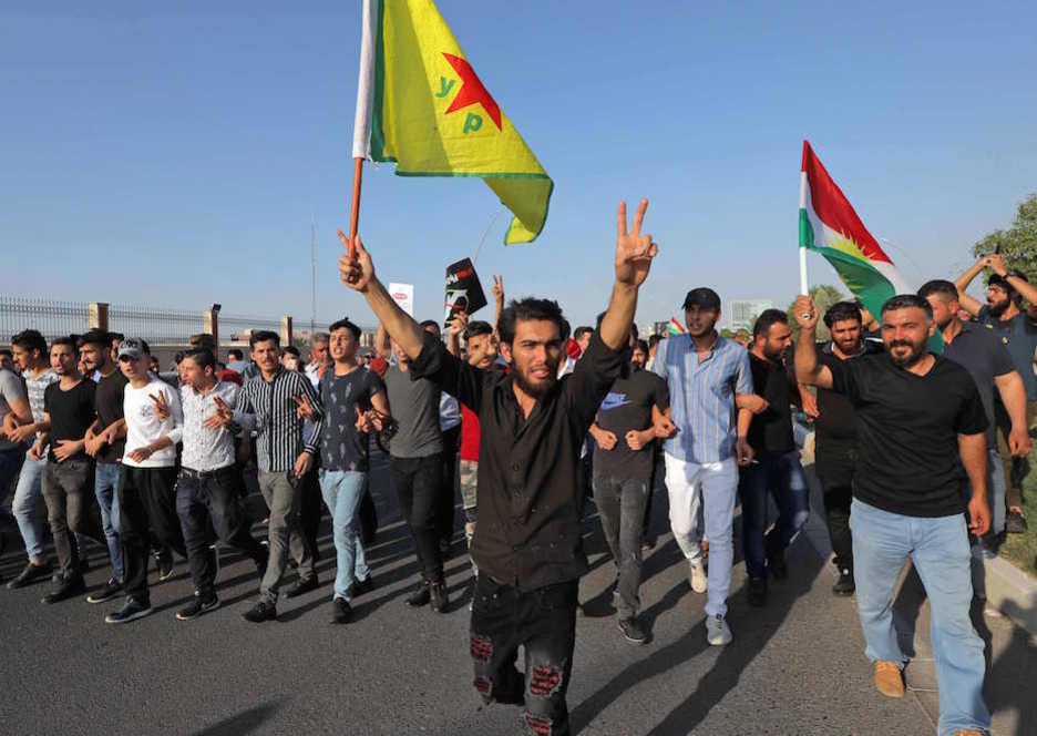 Manifestación en Arbil, en el Kurdistán iraquí. (SAFIN HAMED / AFP)