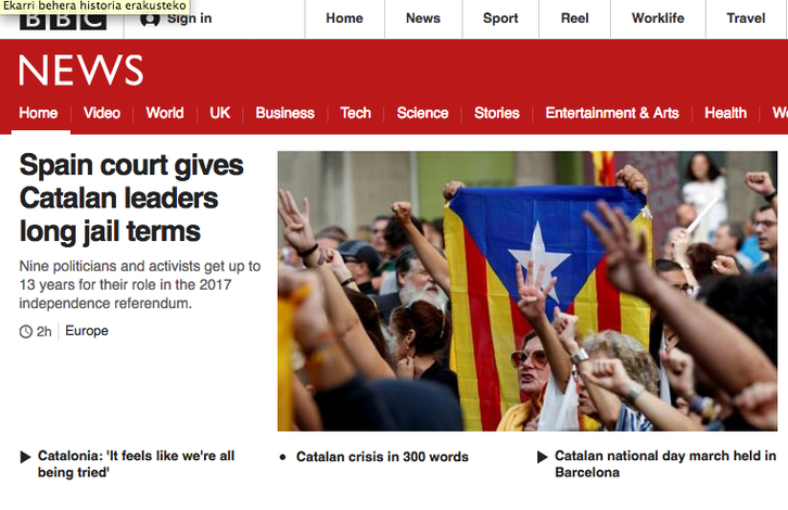 Portada del digital de la BBC, con Catalunya como primera noticia.