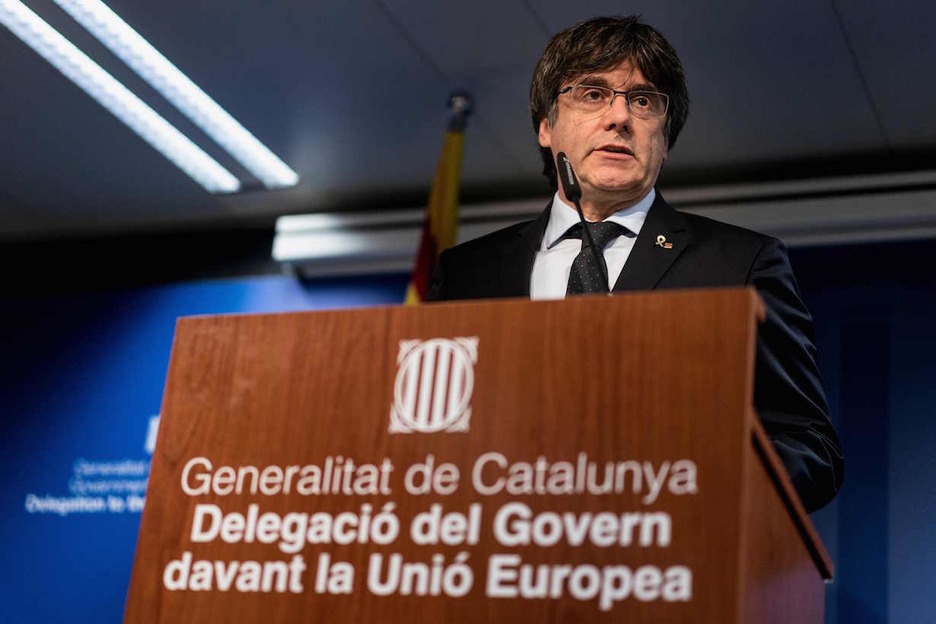El expresident Carlesz Puigdemont ha comparecido desde su exilio de Bruselas para valorar la sentencia. (KENZO TRIBOUILLARD / AFP)
