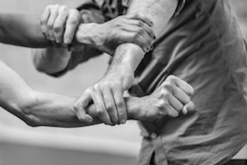 La obra ‘Rassenblement’ llega de la mano de Germán Jauregi y Antía Díaz. (NAIZ)