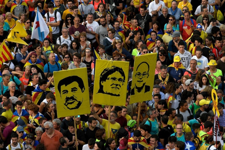 Presos y exiliados, en la memoria de todos. (Lluis GENE | AFP) Presos y exiliados, en la memoria de todos. (Lluis GENE | AFP)