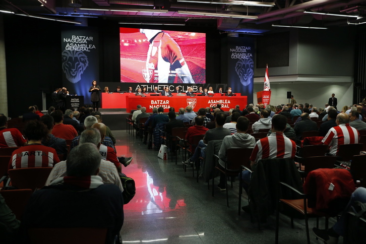 Primera Asamblea de compromisarios de la Junta de Elizegi. (Aritz LOIOLA / FOKU)