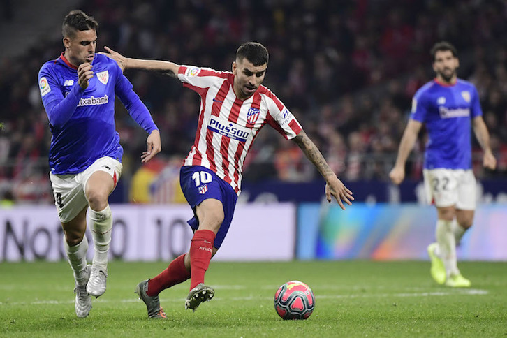 Correa fue el jugador más desequilibrante del partido. (Javier SORIANO / AFP)