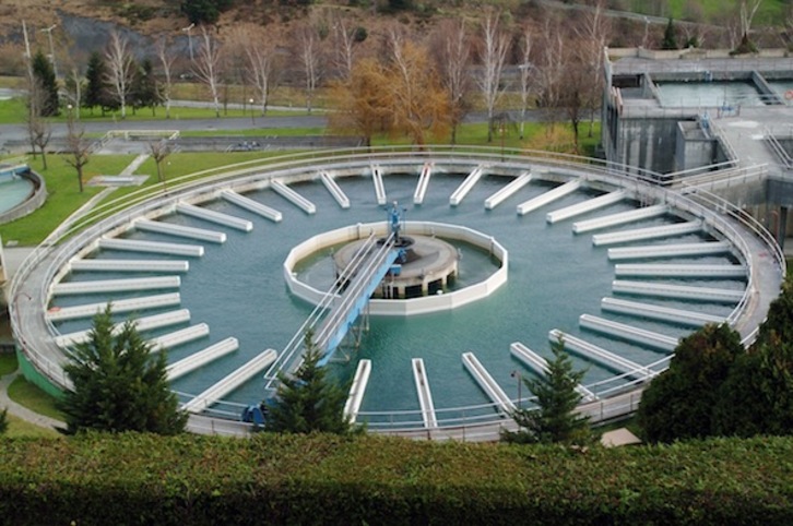Depósitos de la planta de Beteluri, en Arrigorriaga.