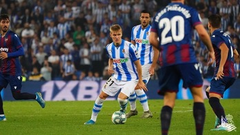 Odegaard ha jugado por la derecha (REAL SOCIEDAD)